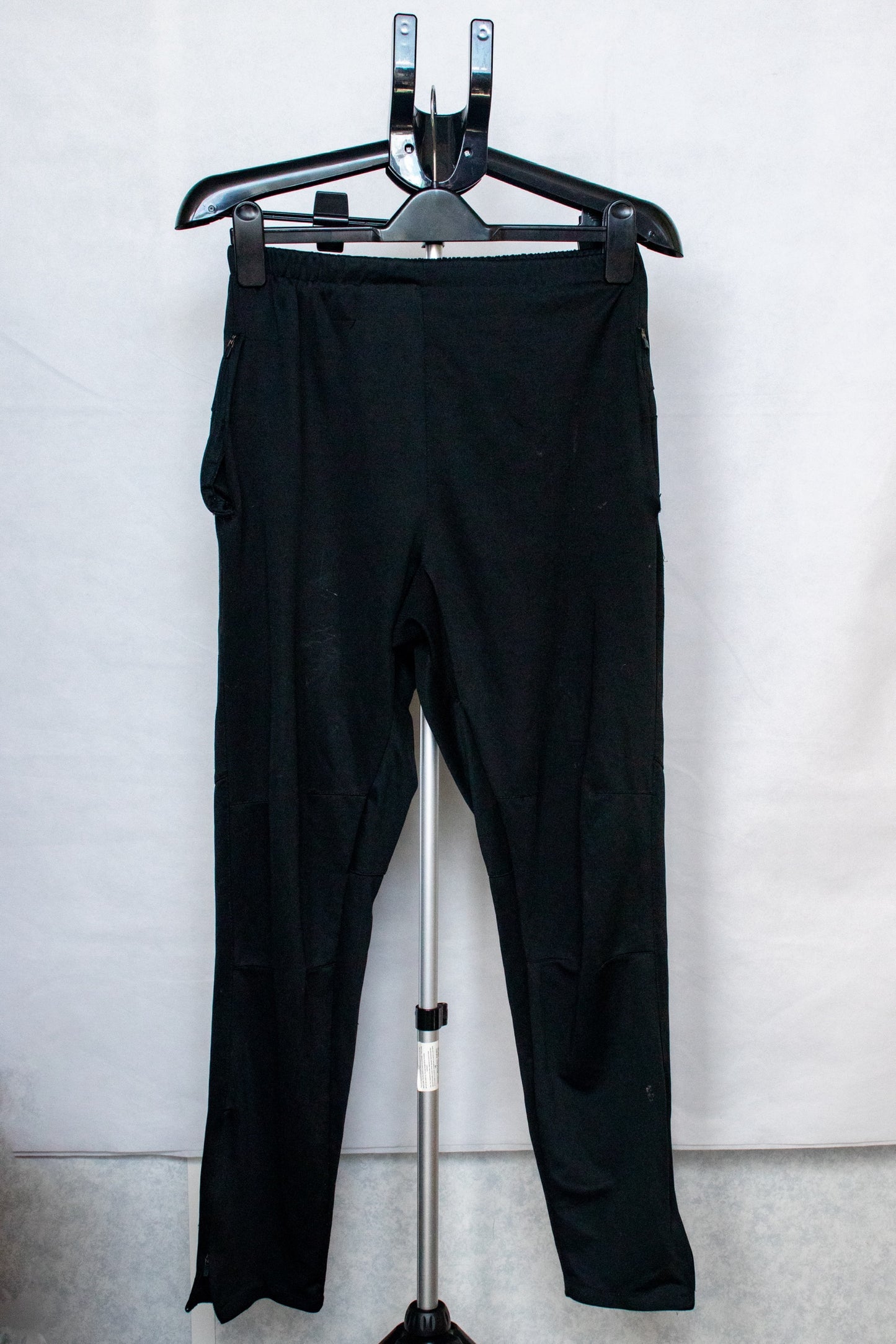 Black joggers
