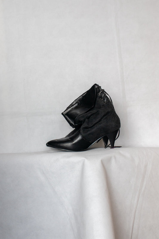 Black boots