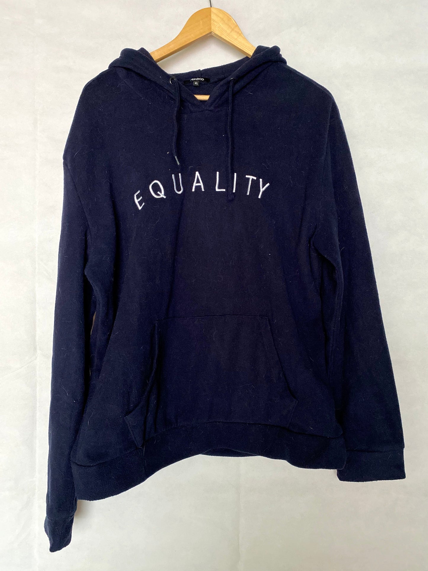 navy  blue hoodie