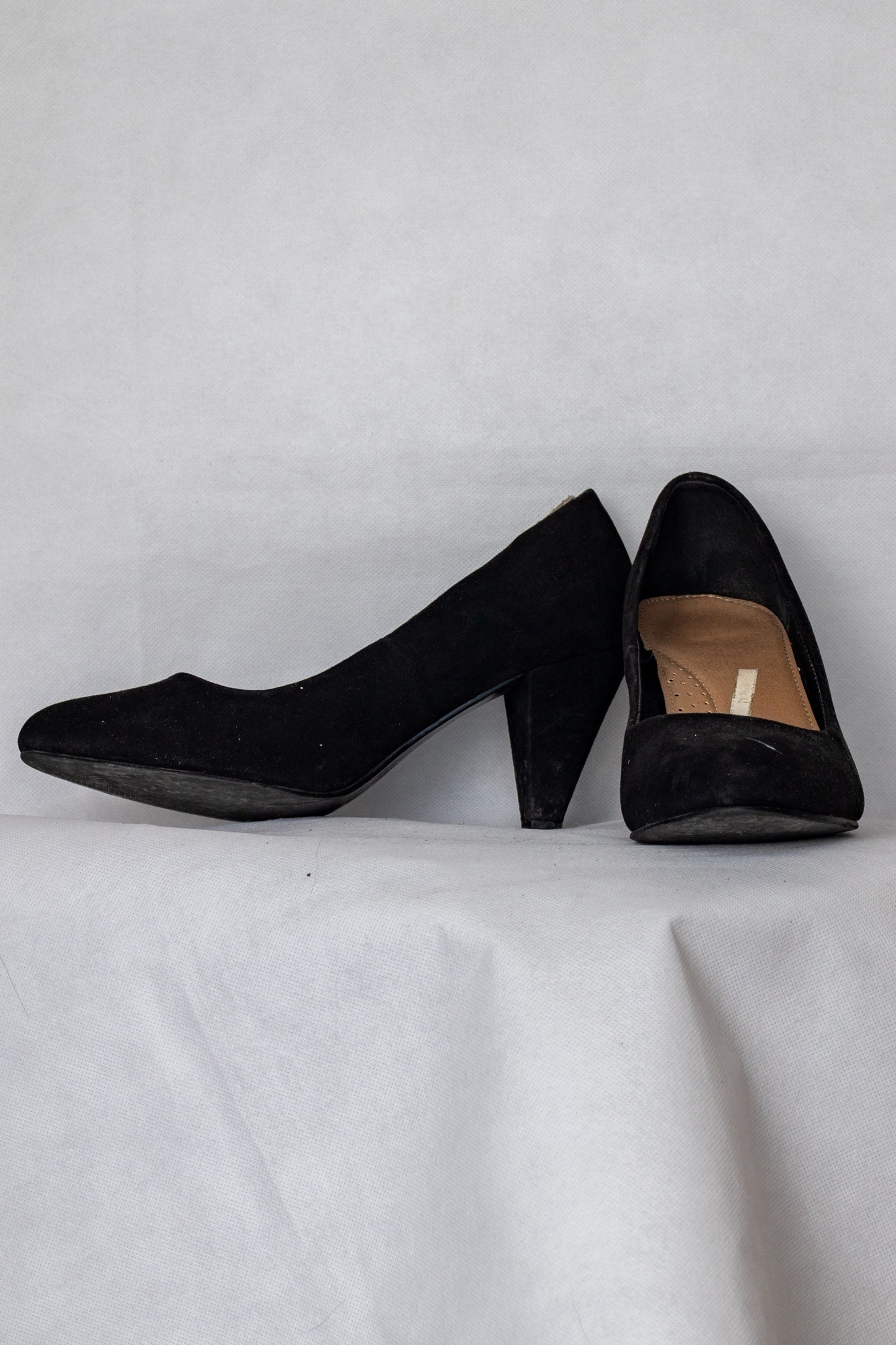 Black heeels