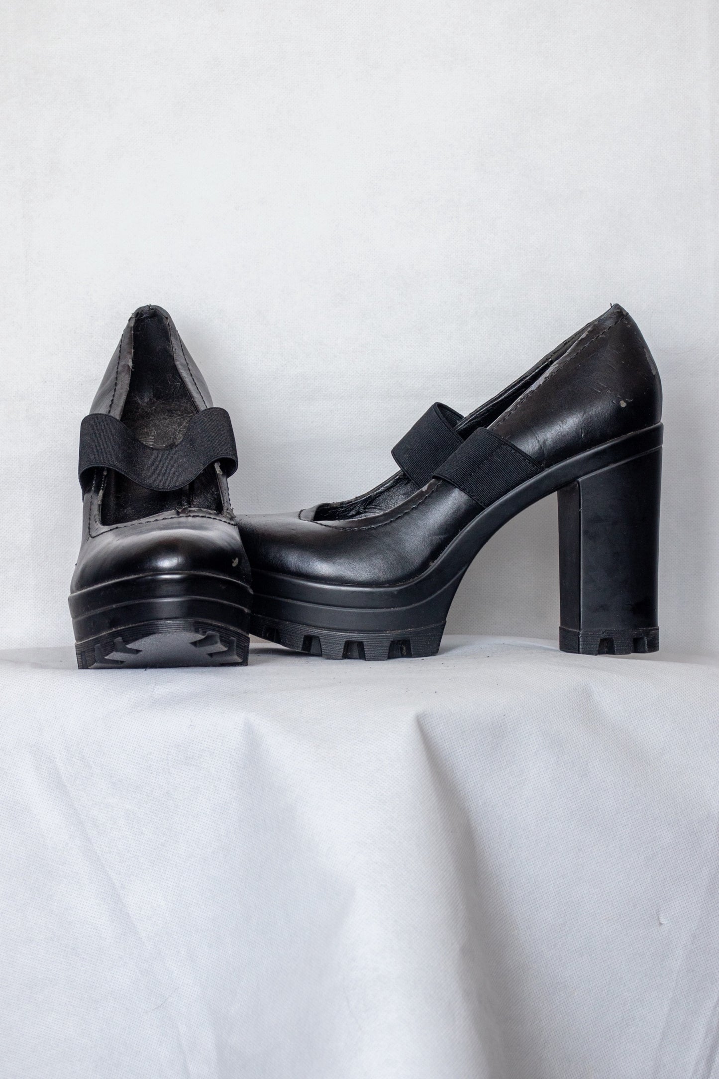 Black chunky heels
