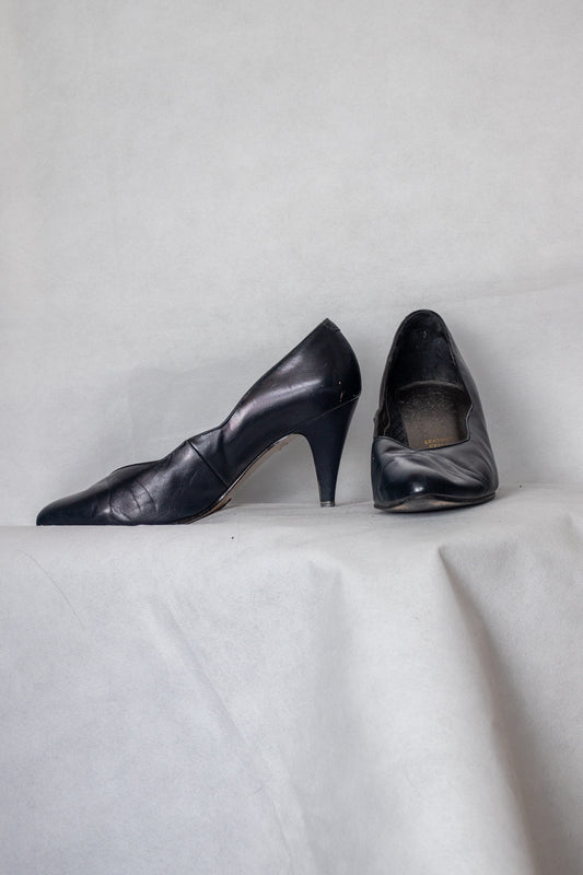 Navy kitten heels